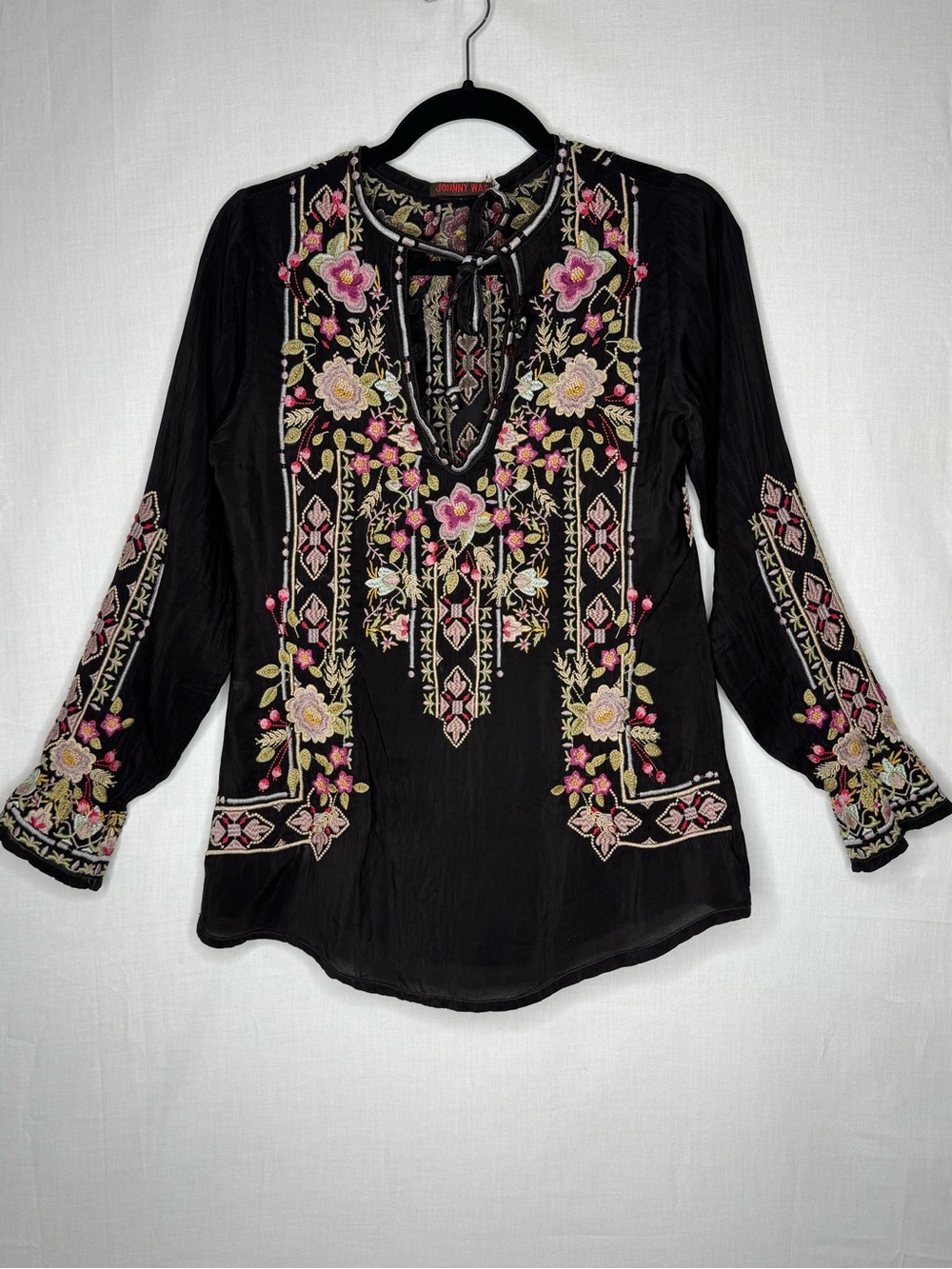 Johnny Was Women Blouse Top XS Floral Embroidery Boho Folk Art Artisan Whimsical